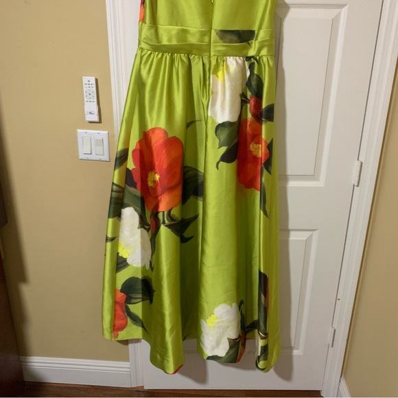 NWT Donna Karan New York Printed V-neck Floral Mikado Gown 14 Formal Wedding - Picture 12 of 16